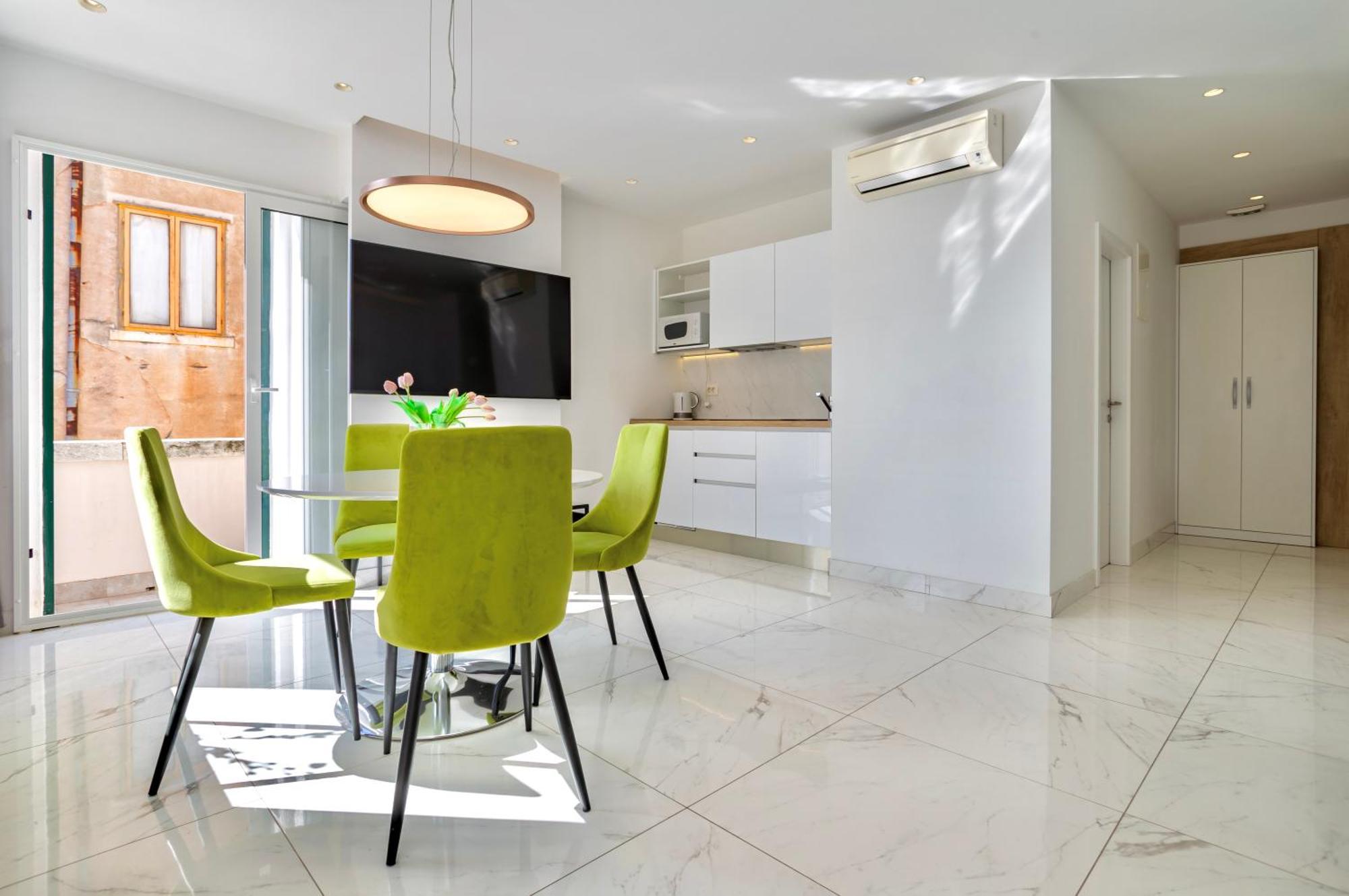 Apartments & Rooms Graso Split Room photo