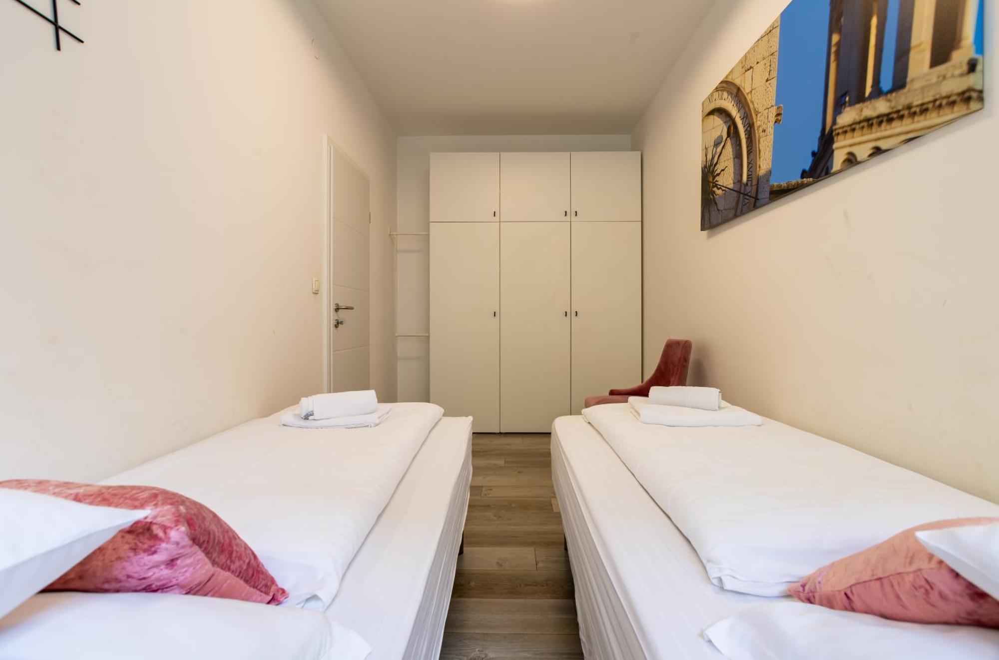 Apartments & Rooms Graso Split Room photo