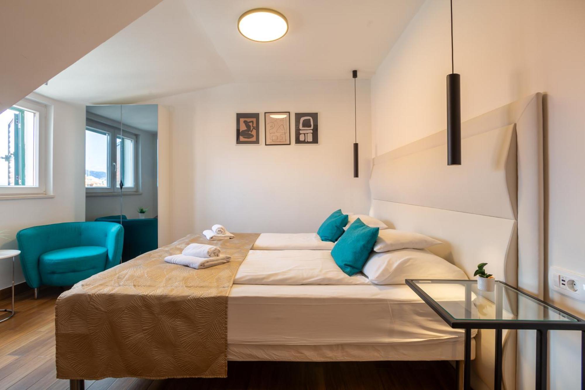 Apartments & Rooms Graso Split Room photo